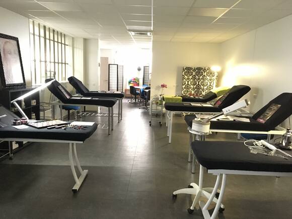 Appuiformation bts esthetique illustration institut beaute salle